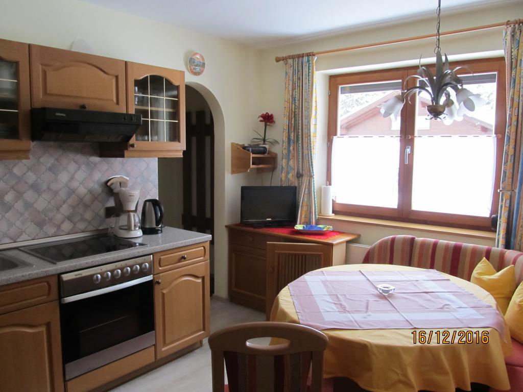 Apartmán Haus Vogelsberger Fulpmes Exteriér fotografie
